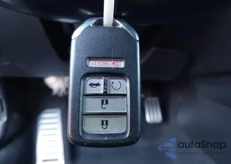 2020 Honda Accord Sport 2.0T z USA, uszkodzony, nr VIN 1HGCV2F33LA013224